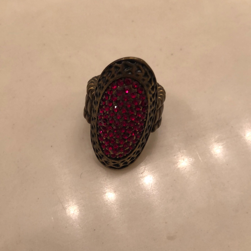 Gold Ring With Red Gems